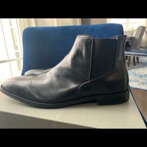 Kenneth Cole Men’s Chelsea Boots